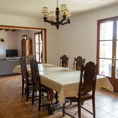 Avec Vue Panoramique, Ideal Pour Un Weekend ! Mont-Saint-Jean (Sarthe)