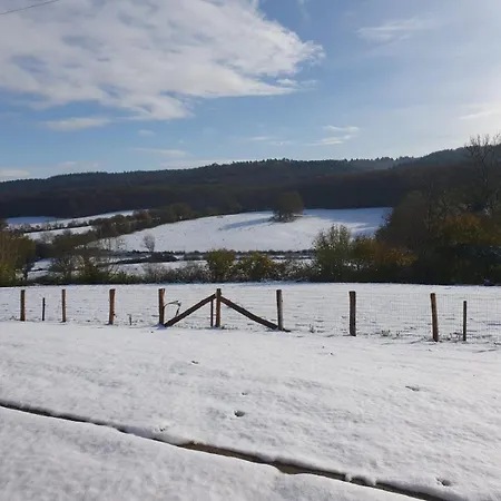 Avec Vue Panoramique, Ideal Pour Un Weekend ! Сasa de vacaciones Mont-Saint-Jean (Sarthe)